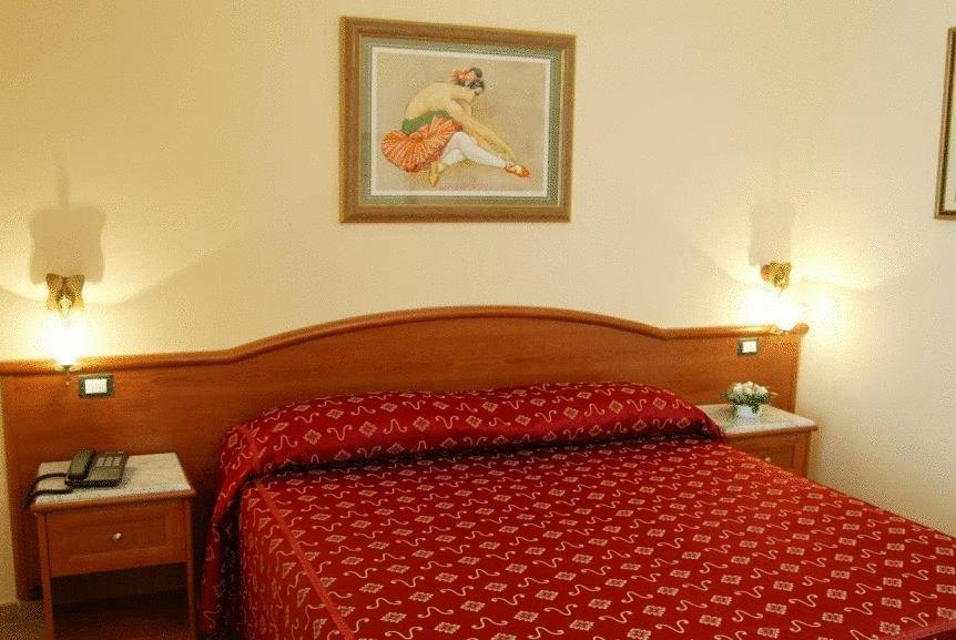 Hermitage Capua Hotel Room photo